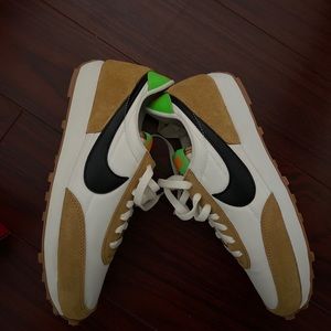 Nike DayBreak Brand New. Never Worn.